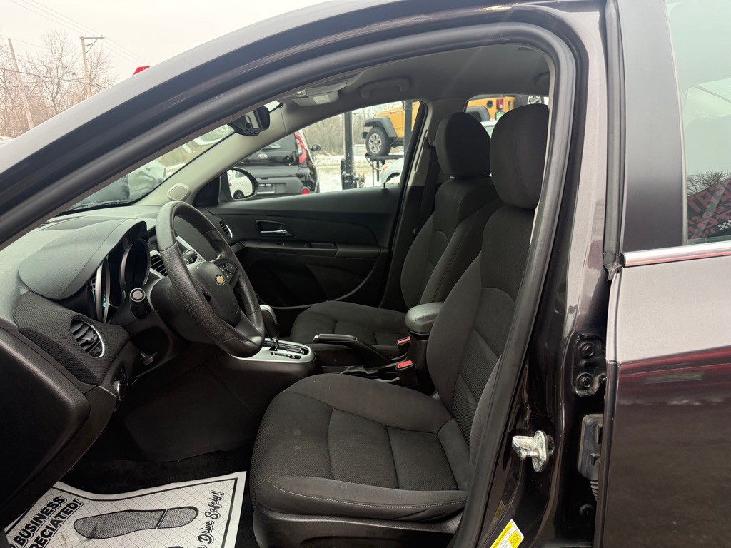2016 Chevrolet Cruze Image 5