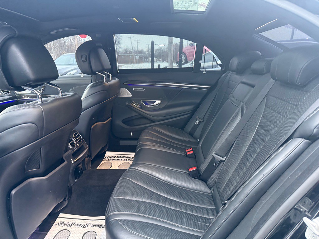 2015 Mercedes-Benz S-Class Image 8