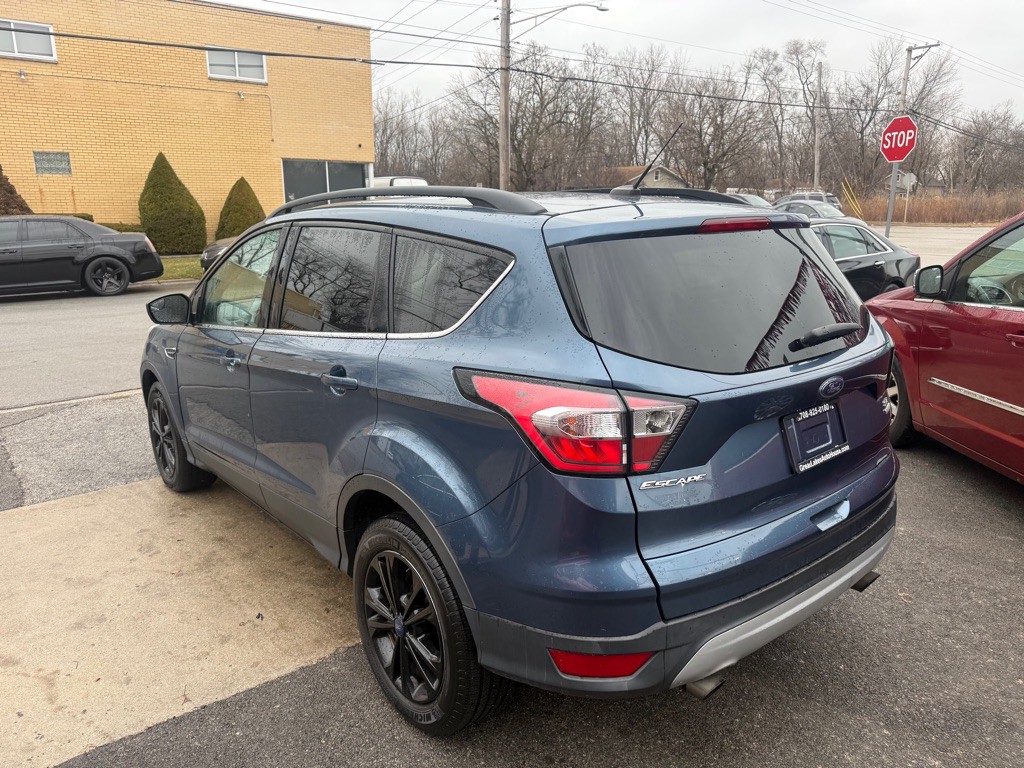 2018 Ford Escape Image 3