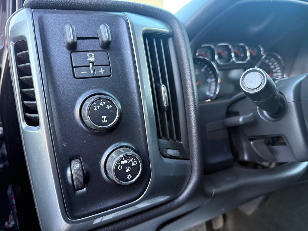2015 Chevrolet Silverado 1500 Image 8