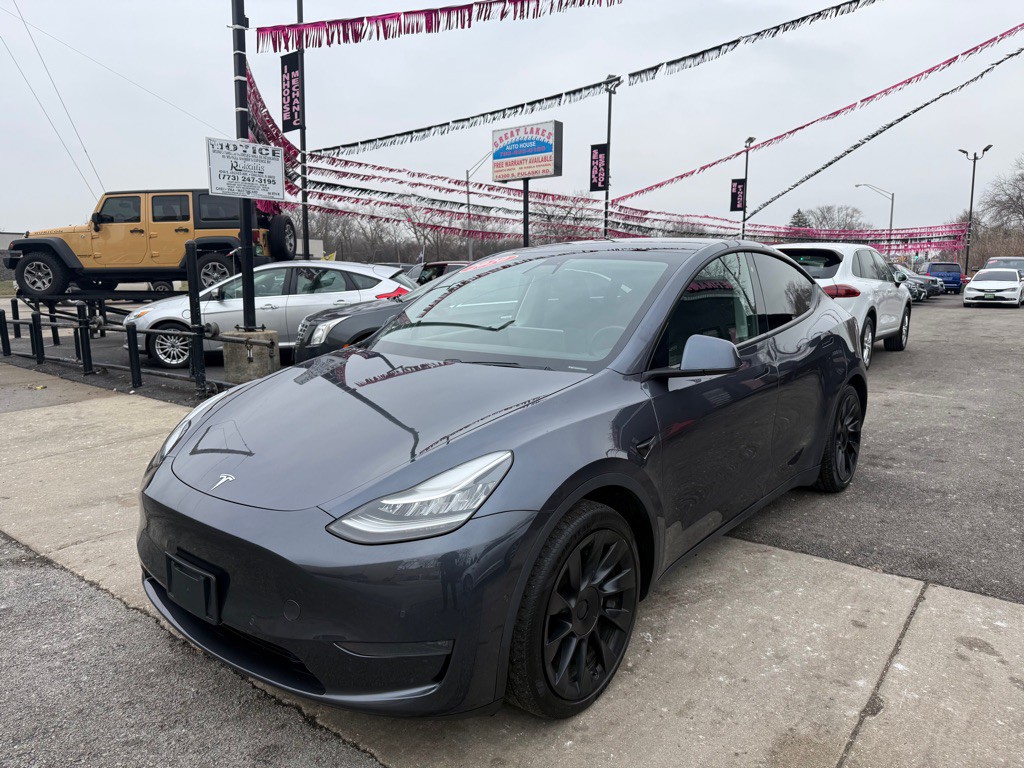 2020 Tesla Model Y Image 2