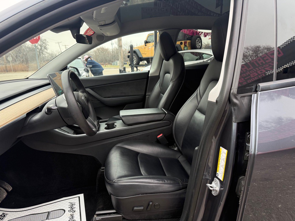 2020 Tesla Model Y Image 5