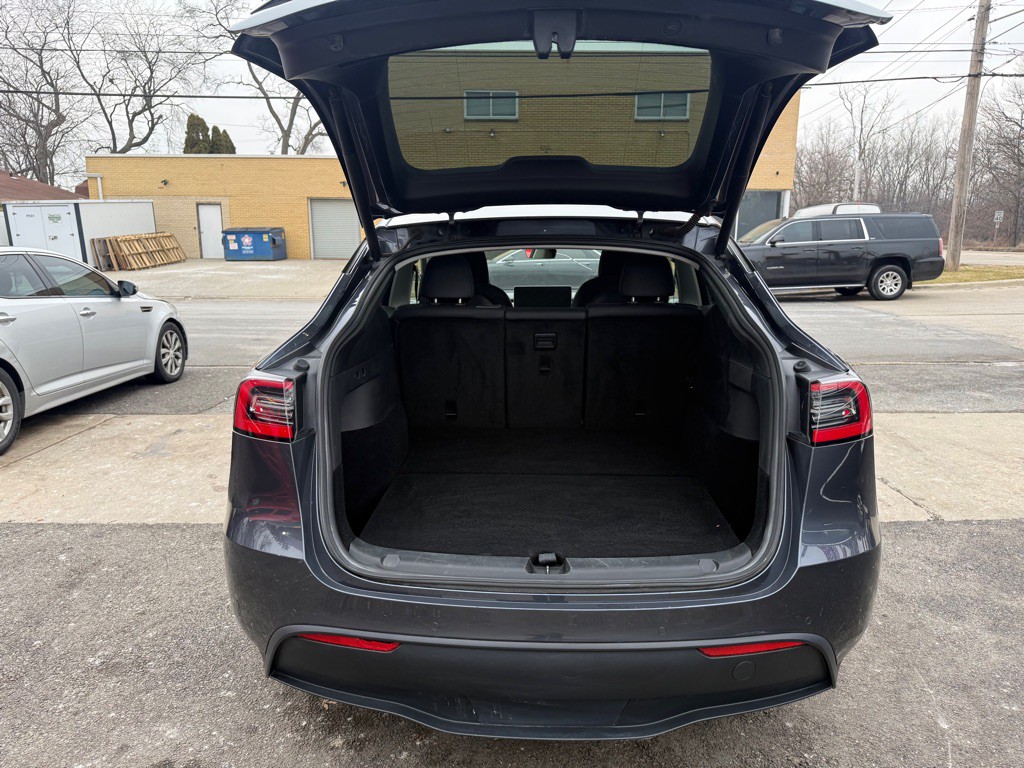 2020 Tesla Model Y Image 9