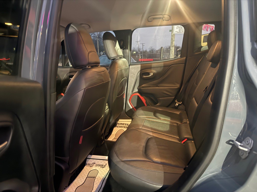 2017 Jeep Renegade Image 7