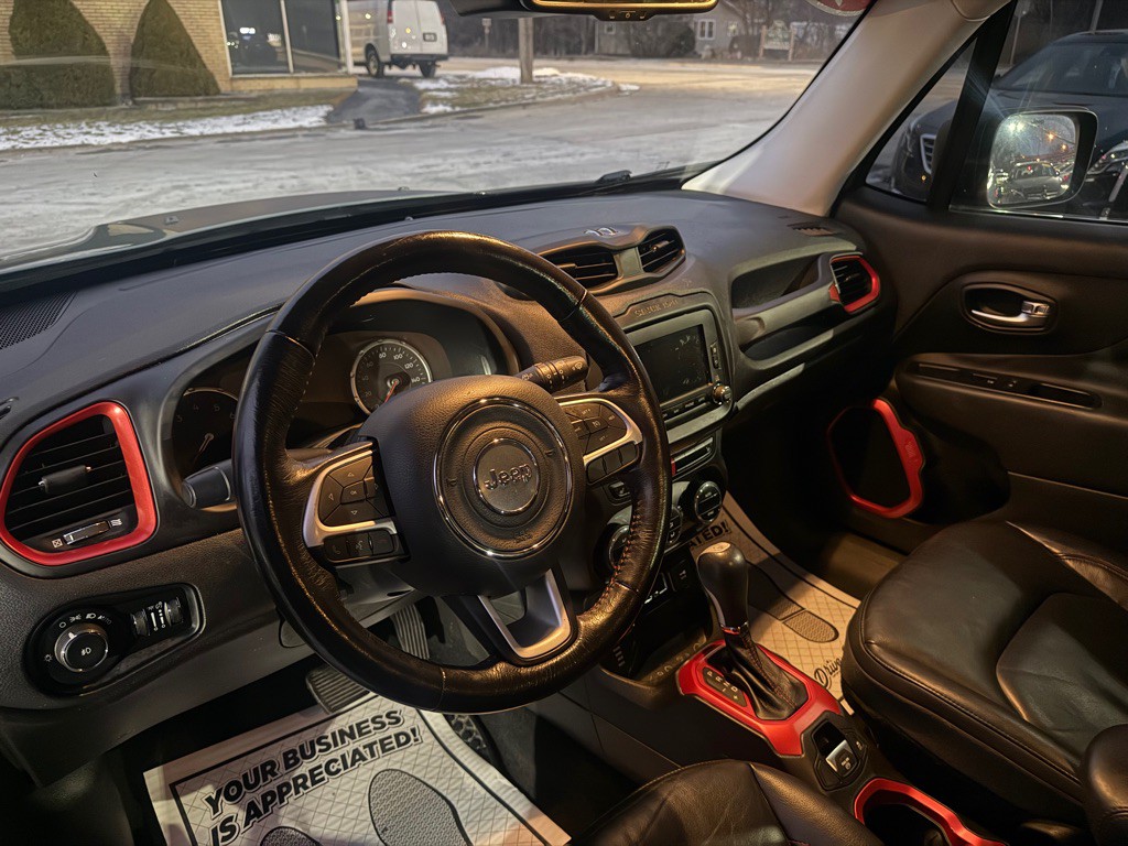 2017 Jeep Renegade Image 9