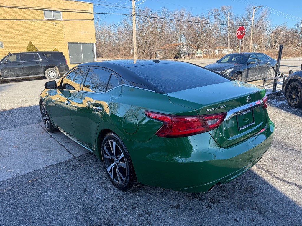 2017 Nissan Maxima Image 3