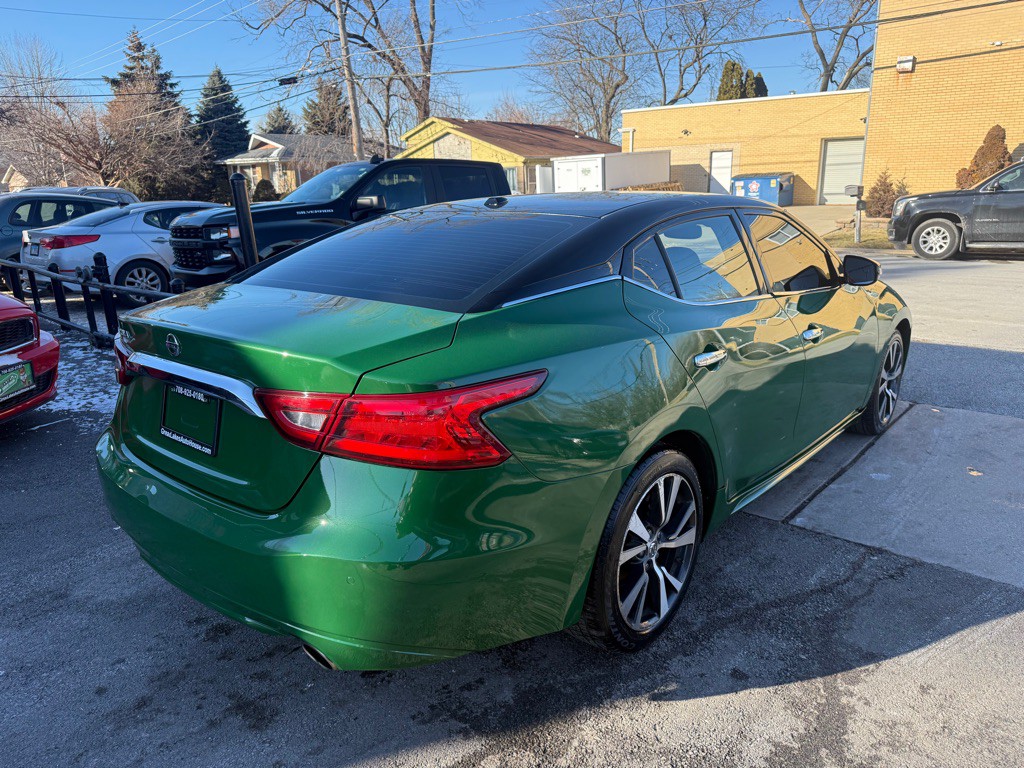2017 Nissan Maxima Image 4
