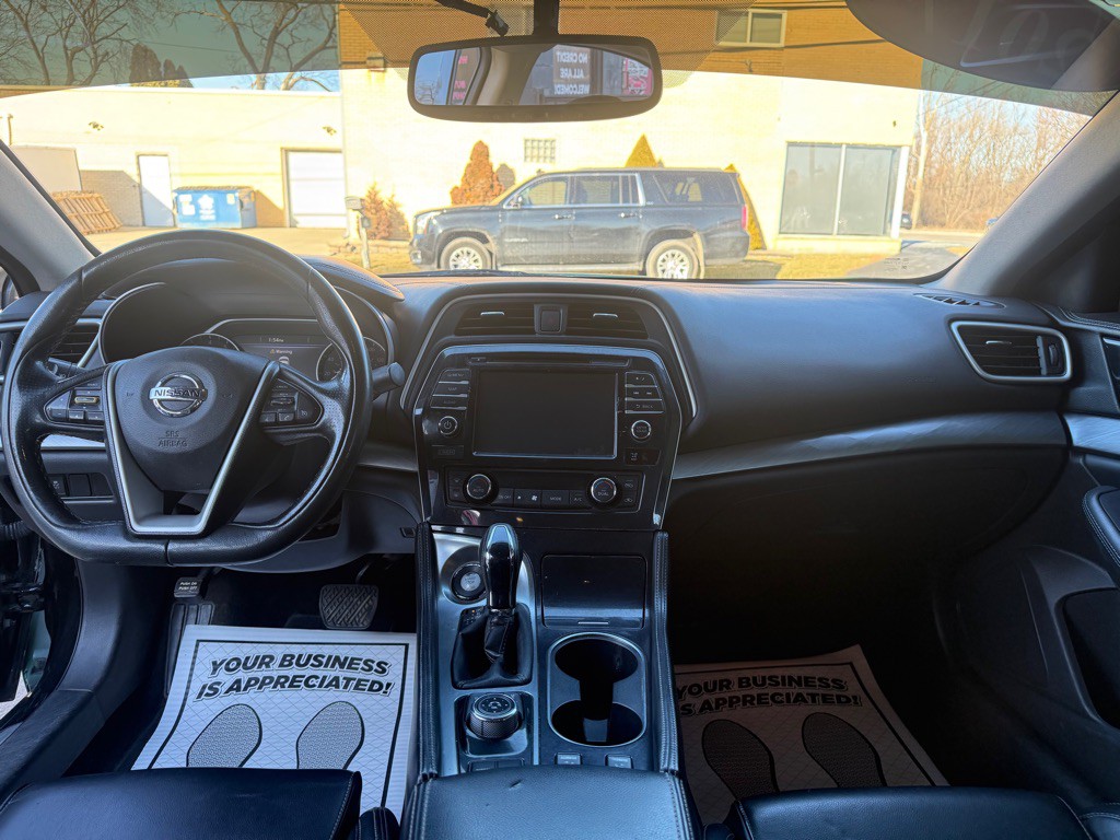 2017 Nissan Maxima Image 7
