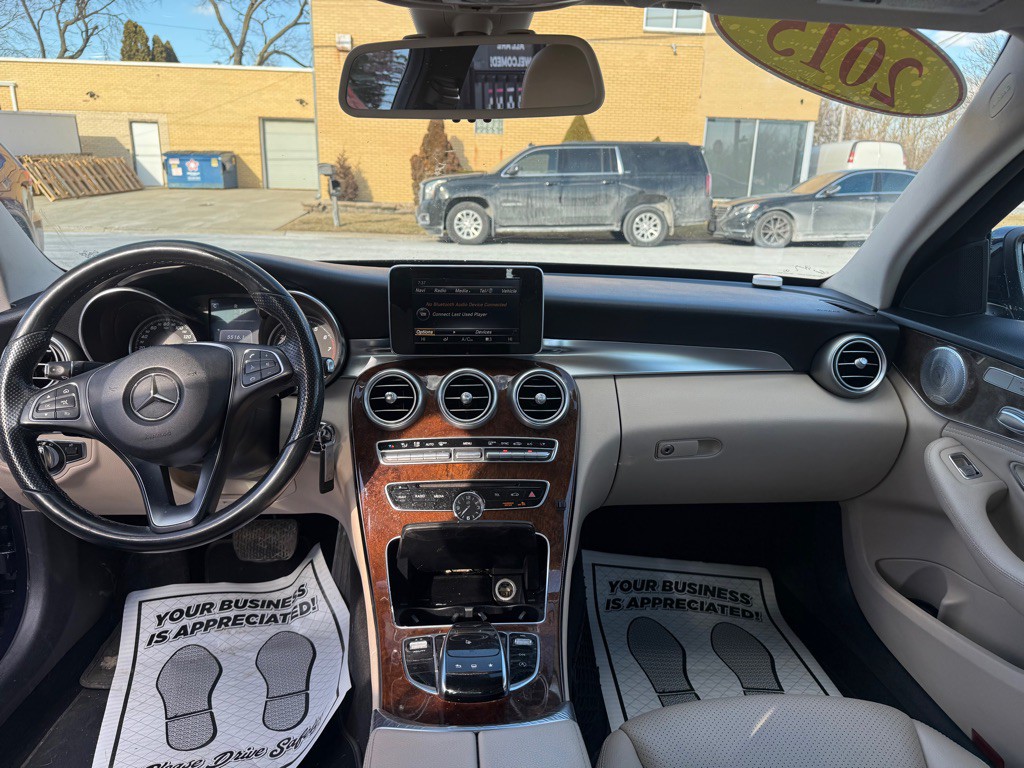 2015 Mercedes-Benz C-Class Image 8