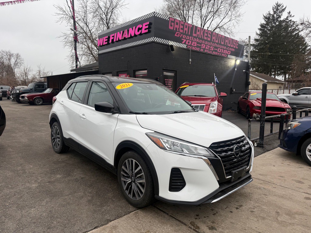 2021 Nissan Kicks Image 1