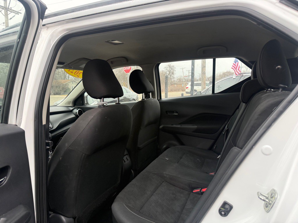 2021 Nissan Kicks Image 4