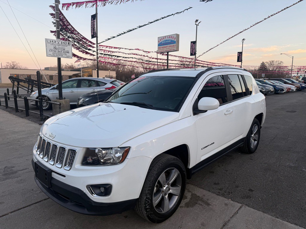 2017 Jeep Compass Image 2