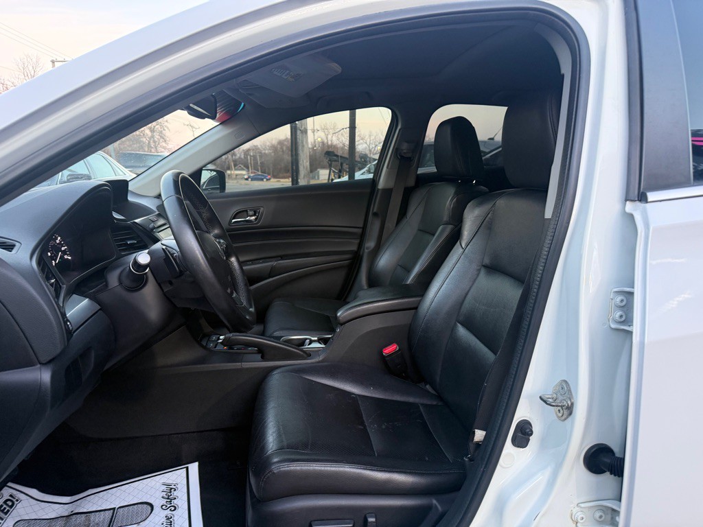 2016 Acura ILX Image 5