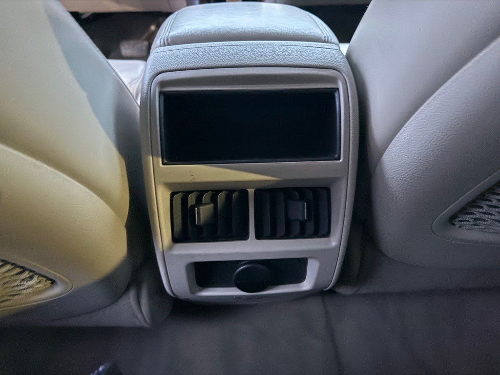 2015 Cadillac SRX Image 8