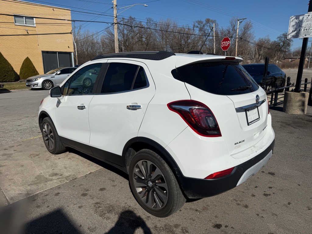 2017 Buick Enclave Image 3