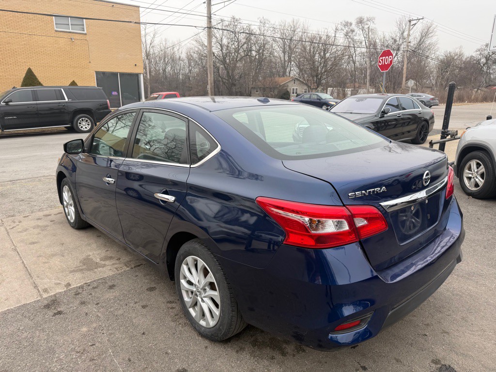 2019 Nissan Sentra Image 3
