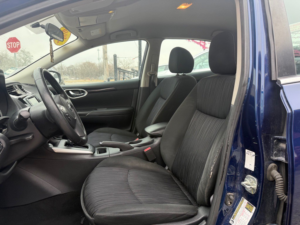 2019 Nissan Sentra Image 5