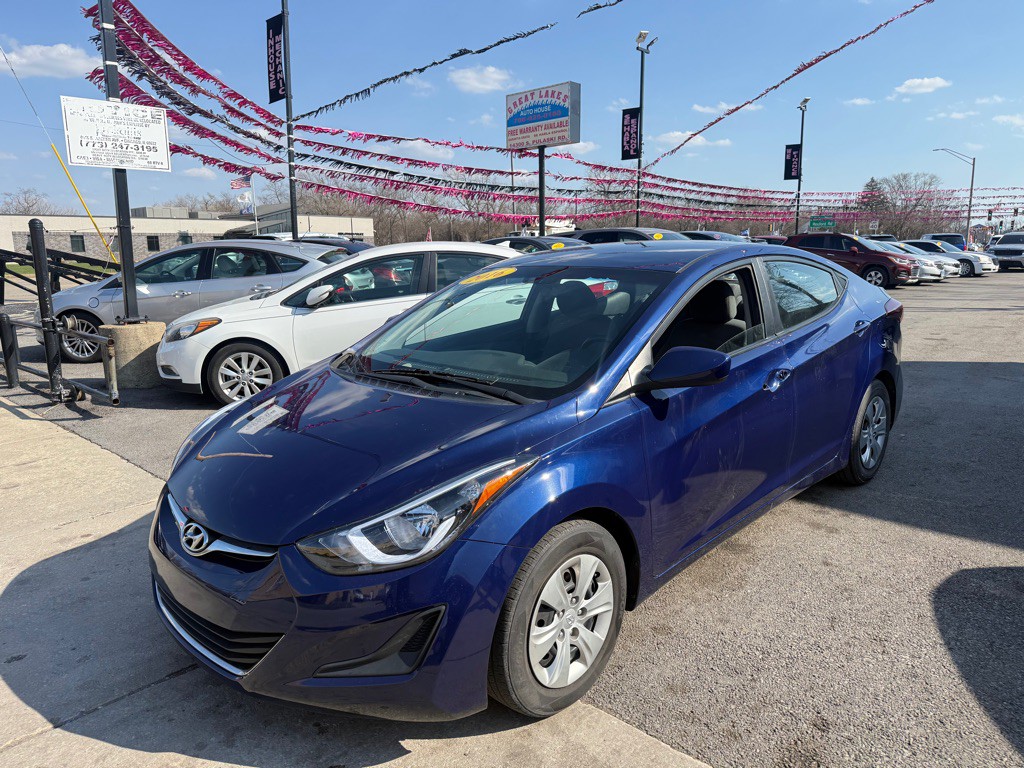 2016 Hyundai Elantra Image 2