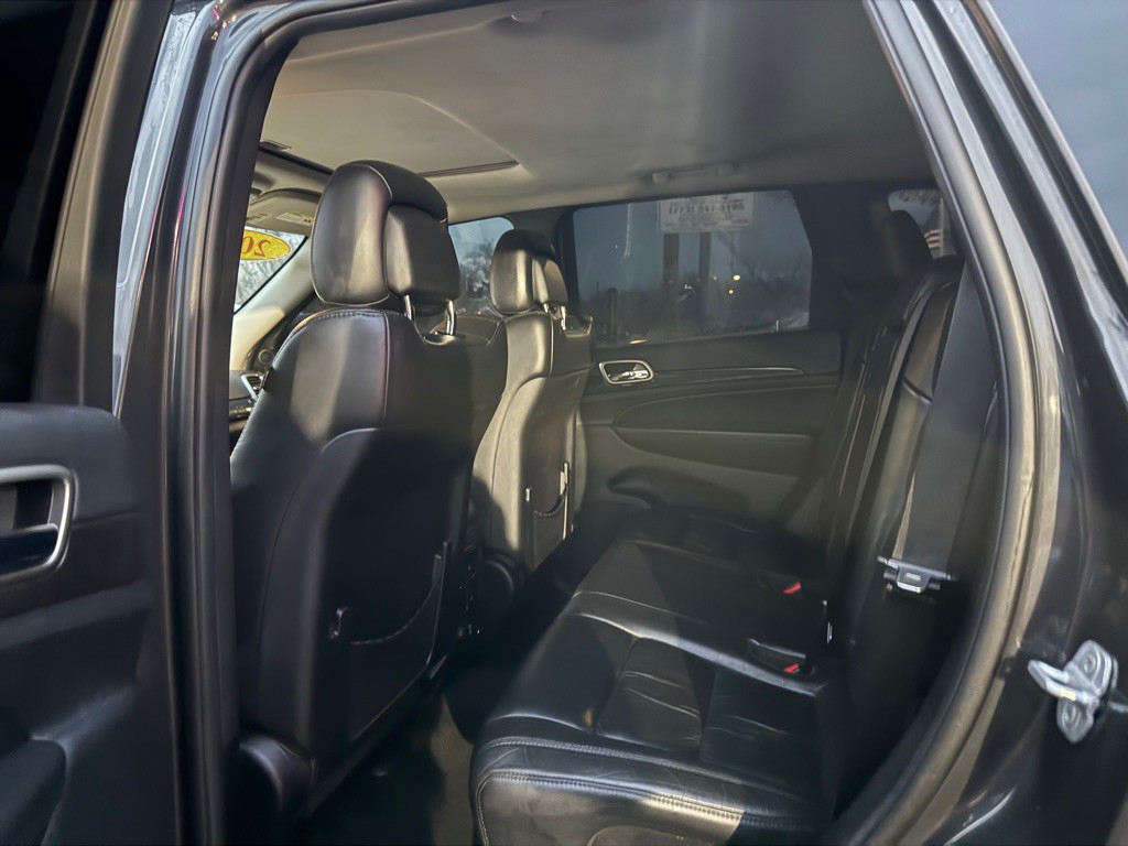 2011 Jeep Grand Cherokee Image 6