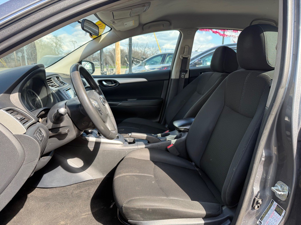 2018 Nissan Sentra Image 5