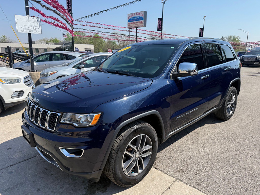 2017 Jeep Grand Cherokee Image 2