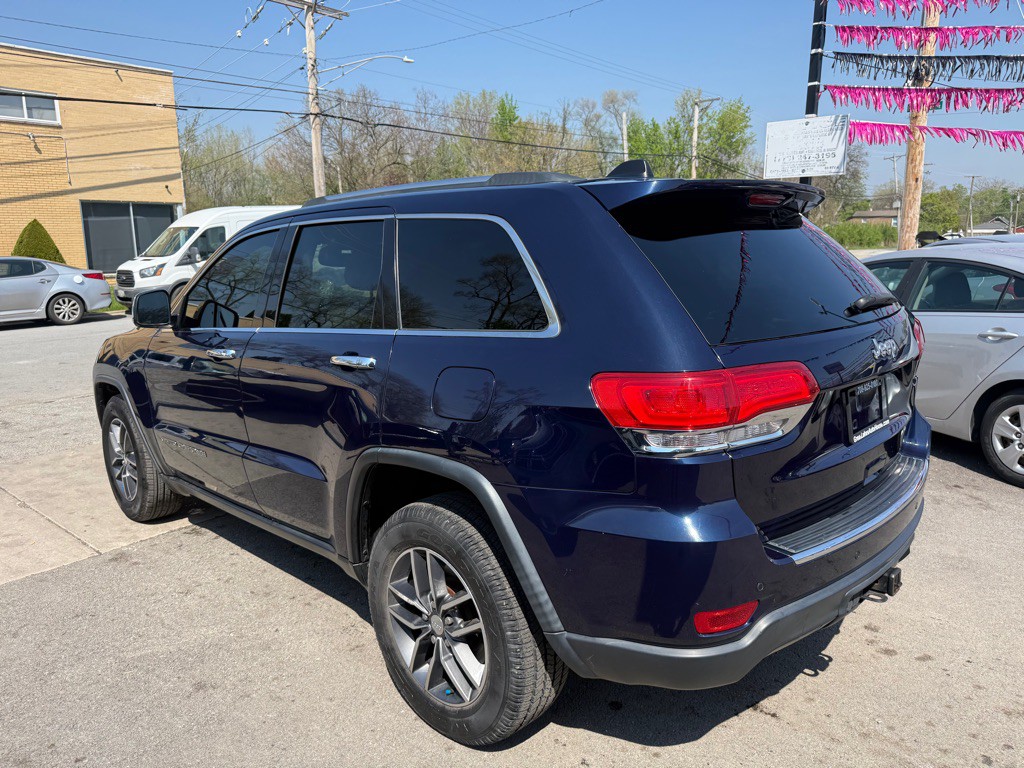 2017 Jeep Grand Cherokee Image 3