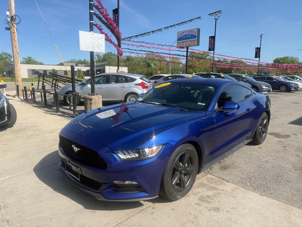 2015 Ford Mustang Image 2