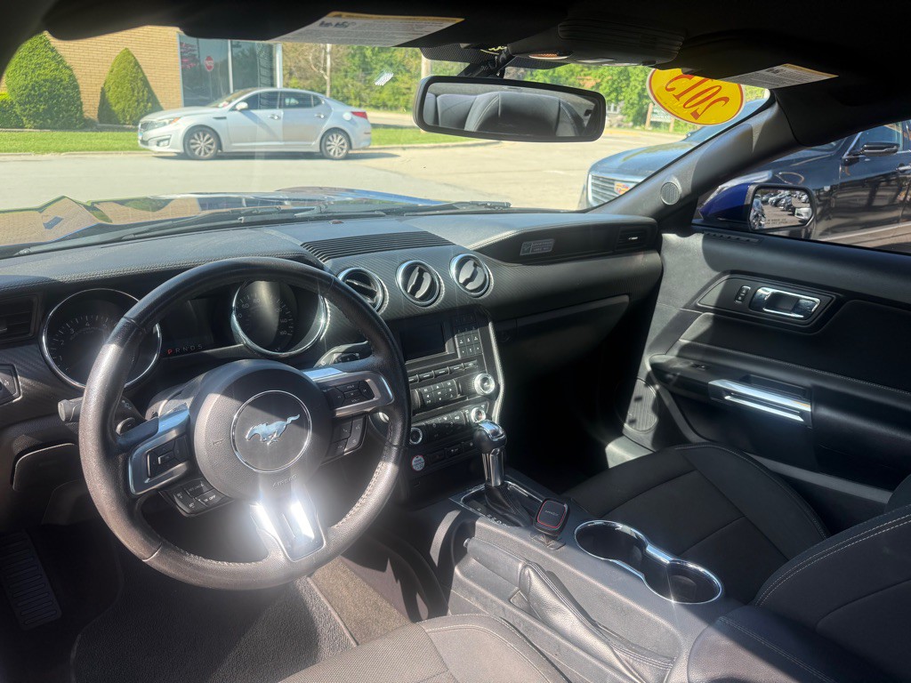 2015 Ford Mustang Image 7