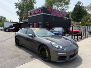 Image for 2014 Porsche Panamera S Hybrid ID: 7418739