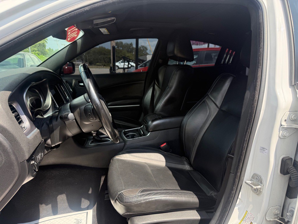 2021 Dodge Charger Image 5