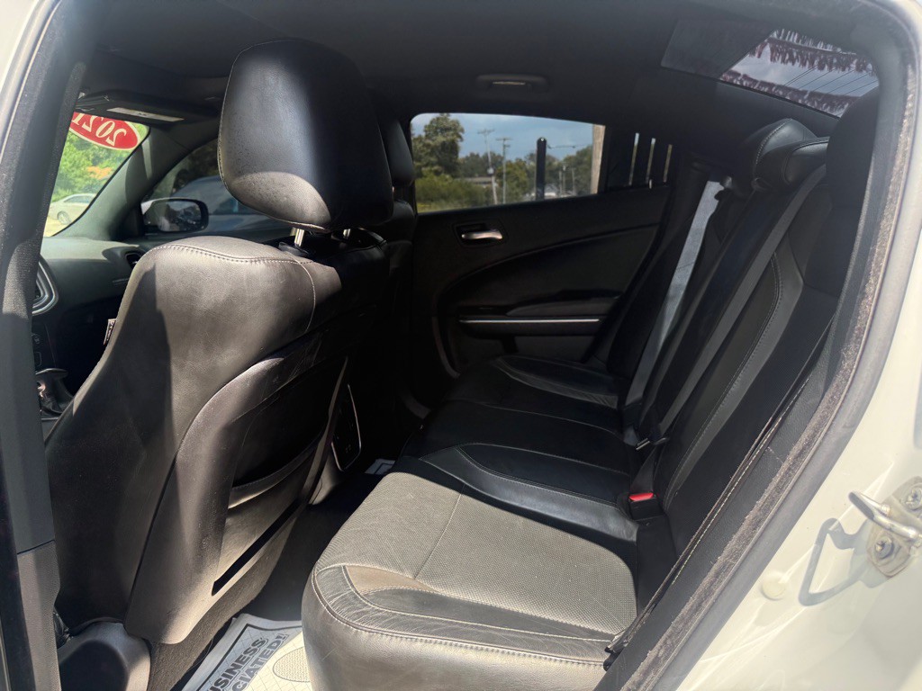 2021 Dodge Charger Image 6