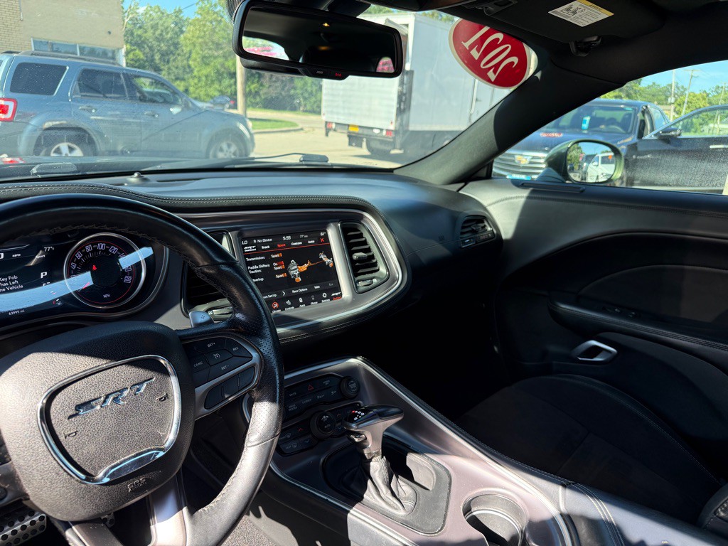 2021 Dodge Challenger Image 7
