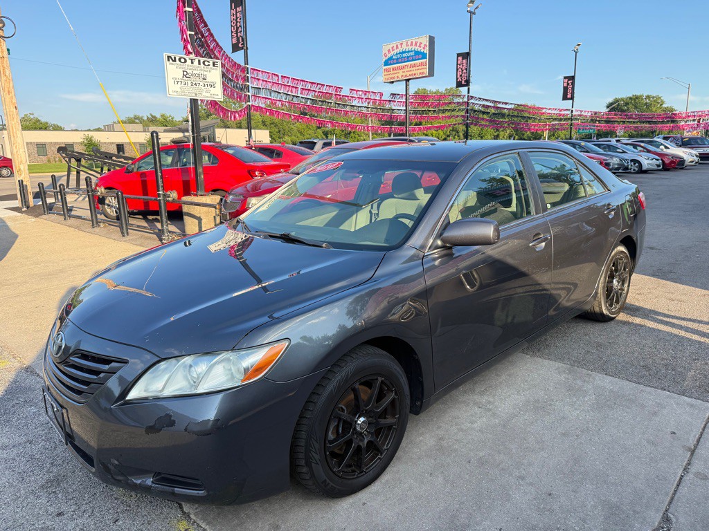 2009 Toyota Camry Image 2