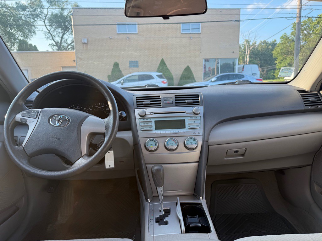 2009 Toyota Camry Image 7