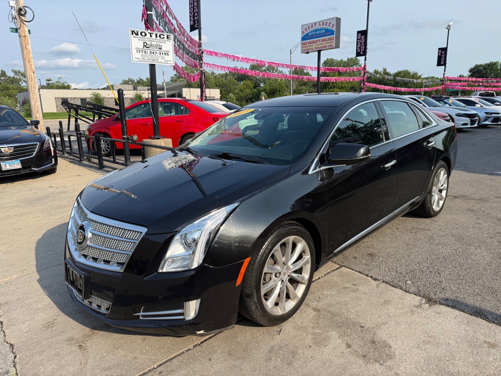 2013 Cadillac XTS Image 2