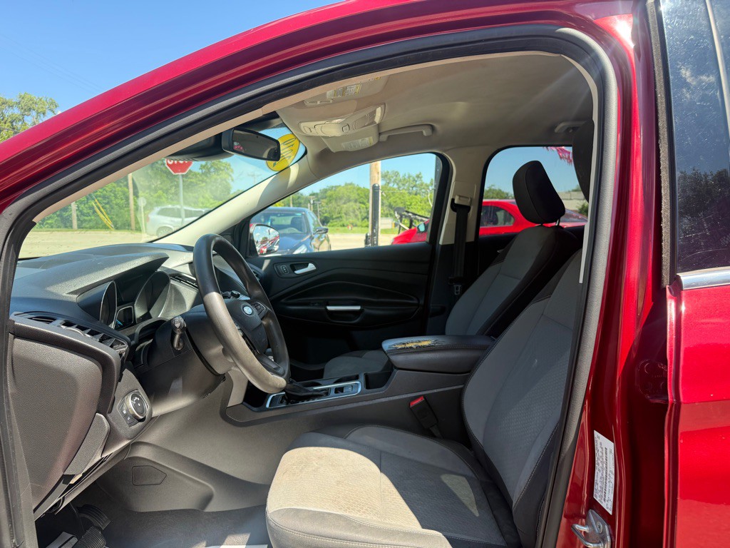 2019 Ford Escape Image 5