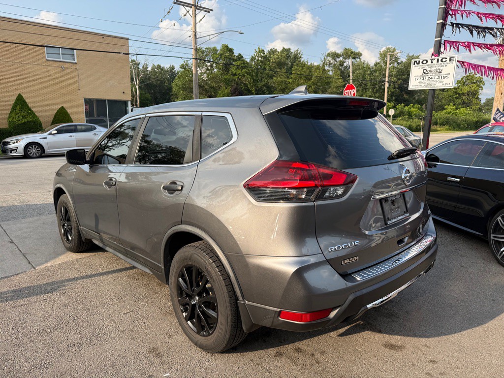 2019 Nissan Rogue Image 3