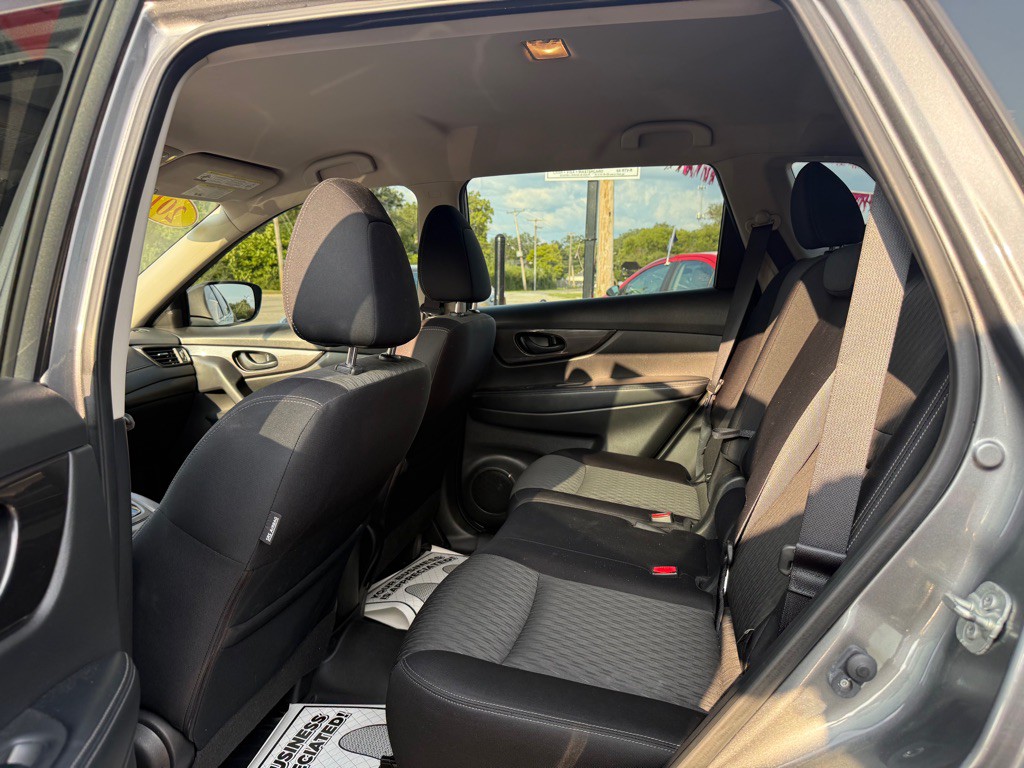 2019 Nissan Rogue Image 6