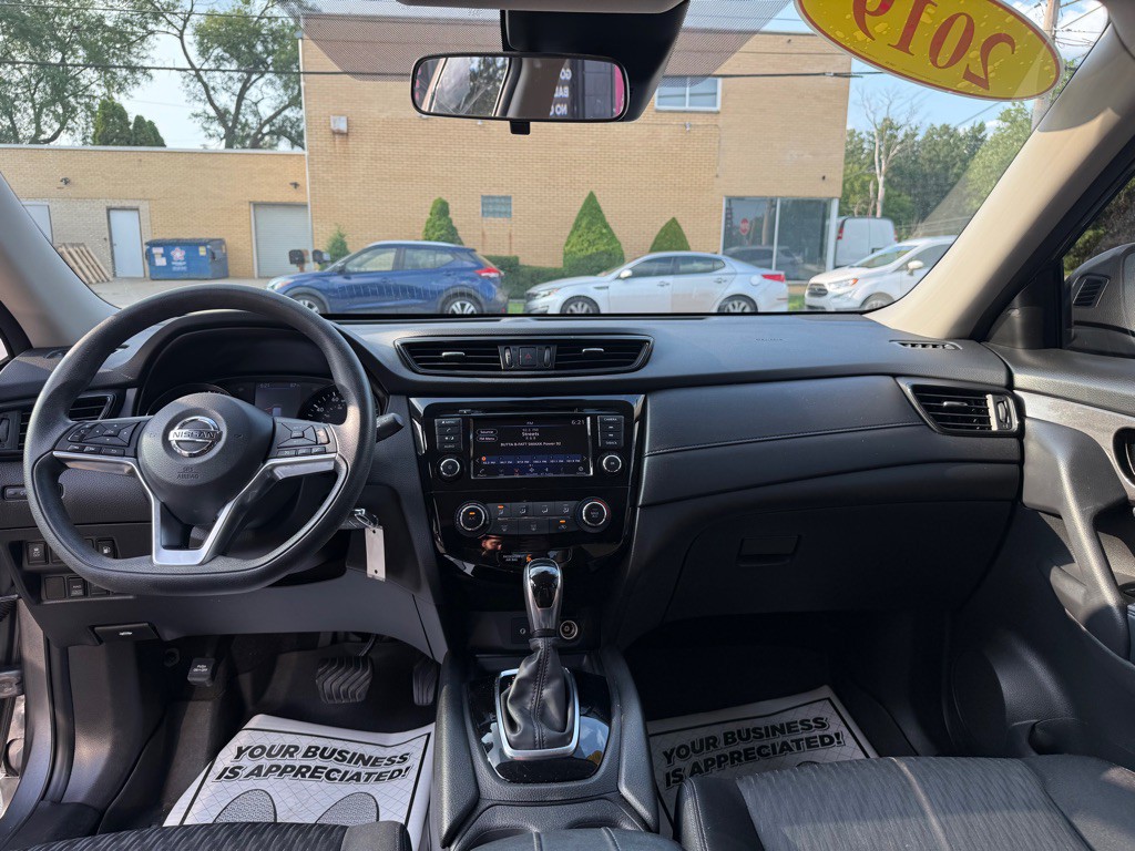 2019 Nissan Rogue Image 7