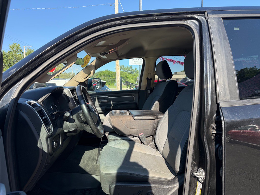 2020 RAM 1500 Image 5