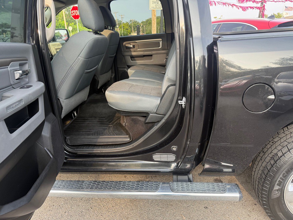 2017 RAM 1500 Image 7