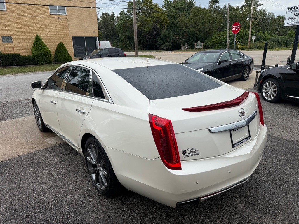 2013 Cadillac XTS Image 3