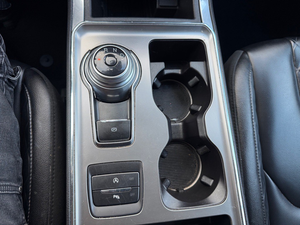 2023 Ford Edge Image 11