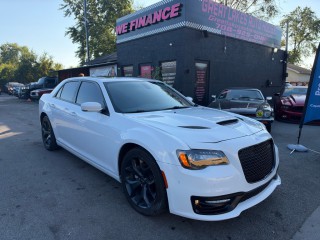 Image for 2023 Chrysler 300 S ID: 7730426