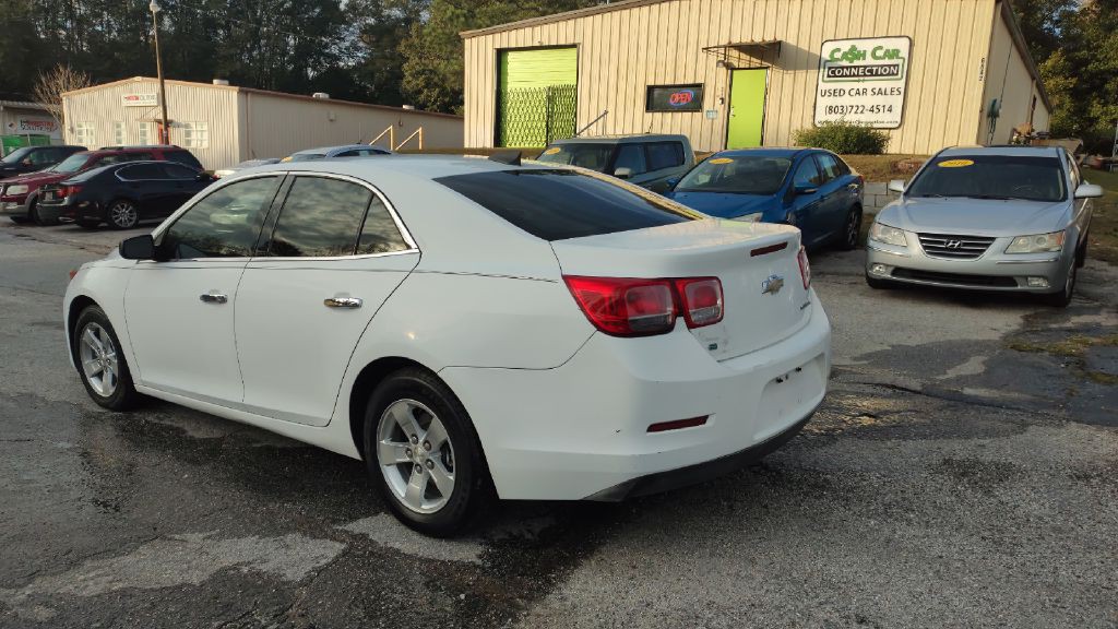 2015 Chevrolet Malibu Image 8