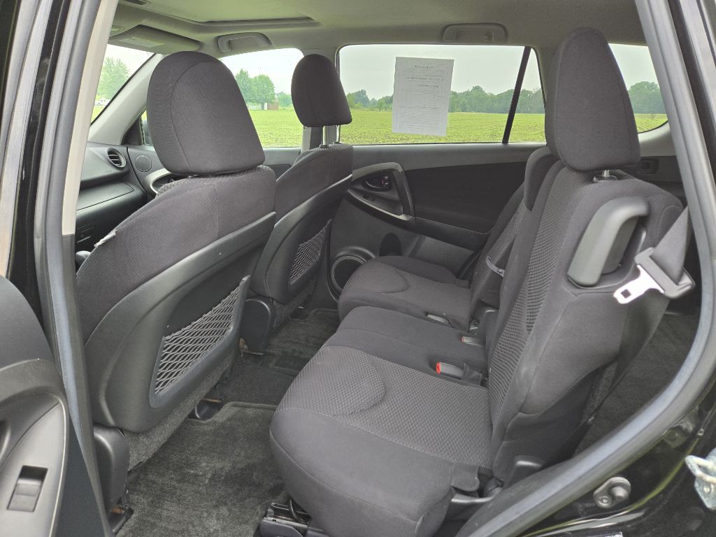 2011 Toyota Rav4 Image 7