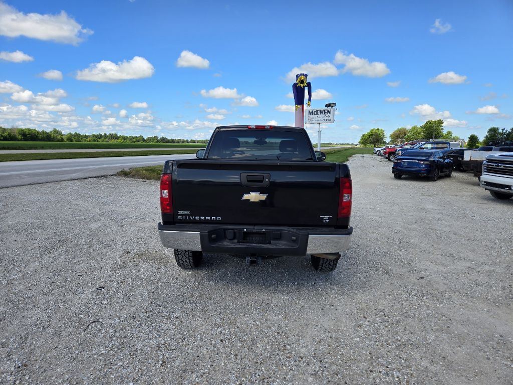 2010 Chevrolet Silverado 1500 Image 1