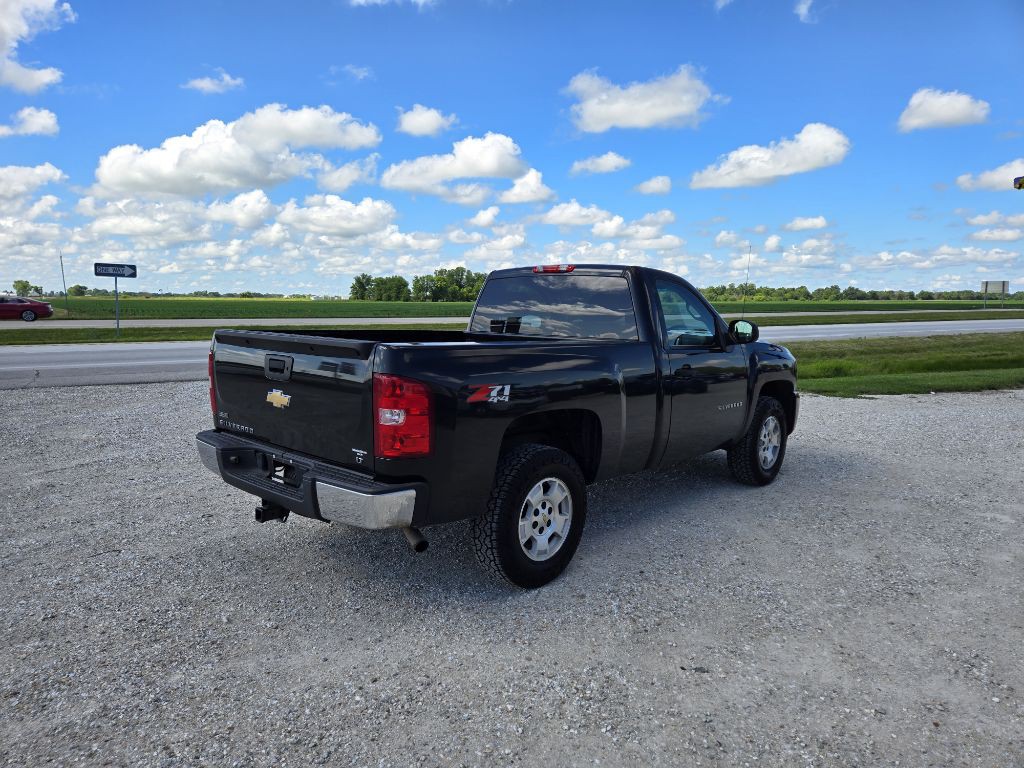 2010 Chevrolet Silverado 1500 Image 6