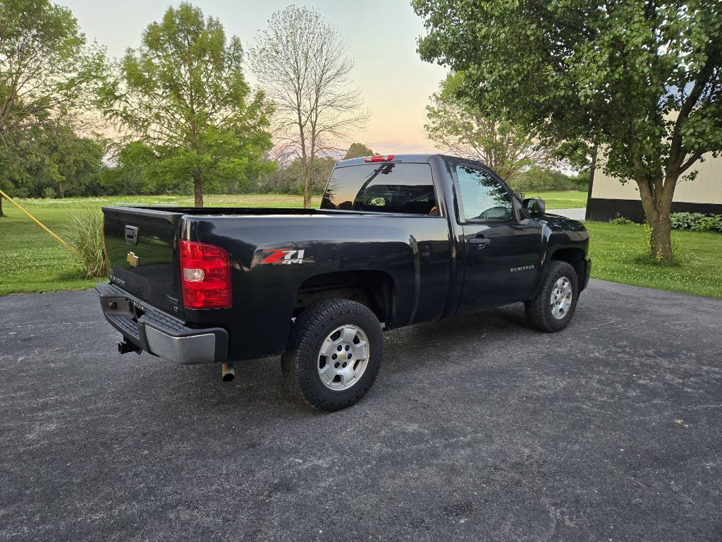 2010 Chevrolet Silverado 1500 Image 13