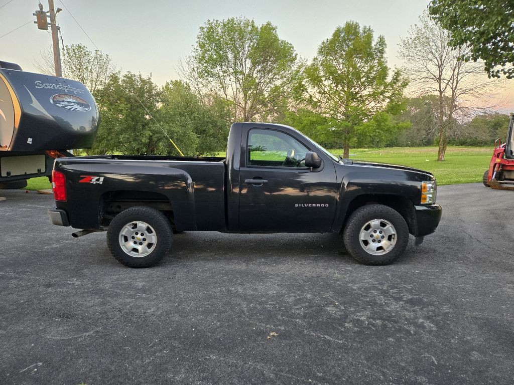 2010 Chevrolet Silverado 1500 Image 14